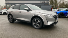 Nissan Qashqai 1.3 DiG-T MH N-Connecta 5dr Petrol Hatchback